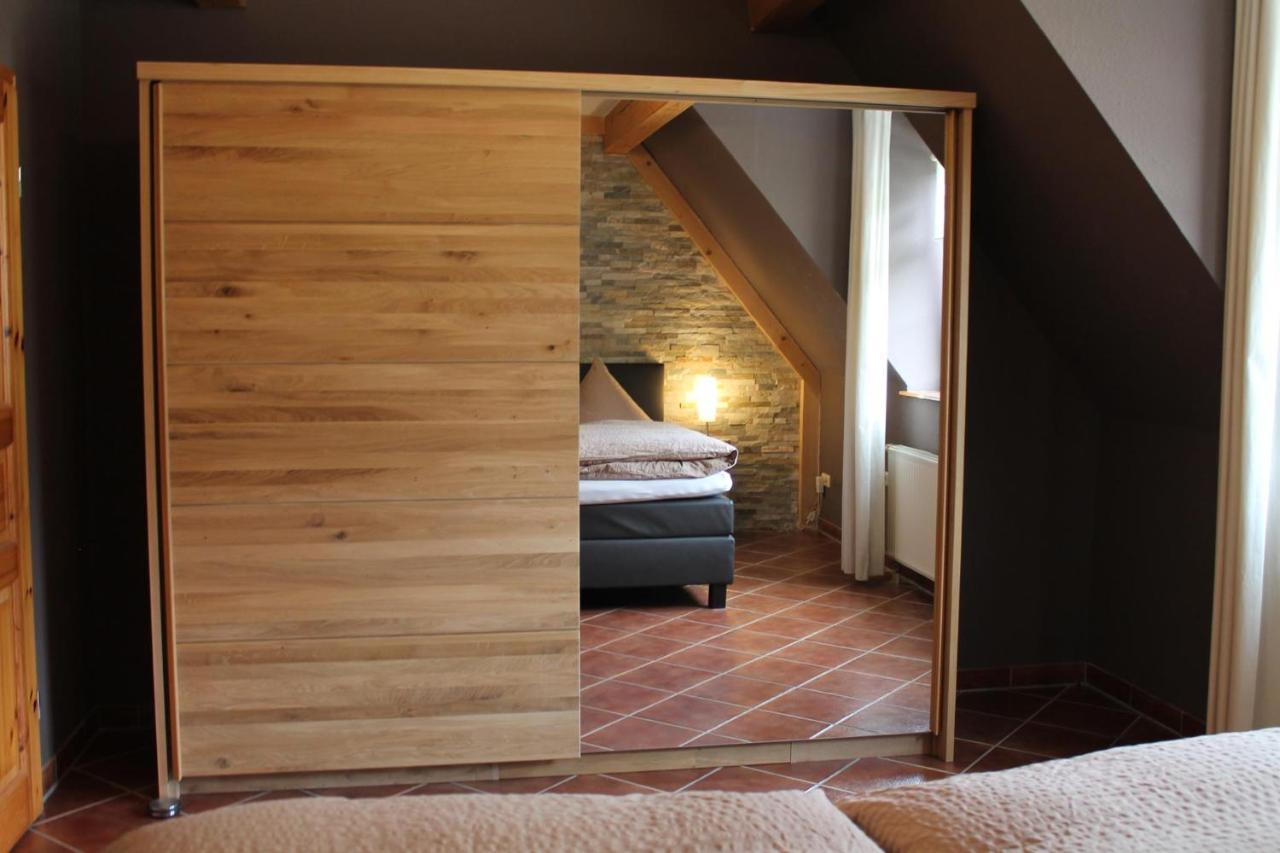 Appartements Im "Landhaus Am Frohnauer Hammer" Annaberg-Buchholz Esterno foto
