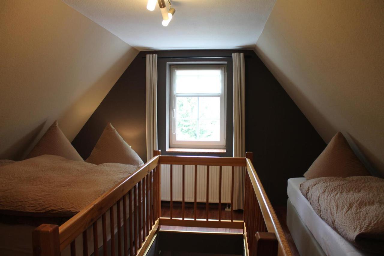 Appartements Im "Landhaus Am Frohnauer Hammer" Annaberg-Buchholz Esterno foto